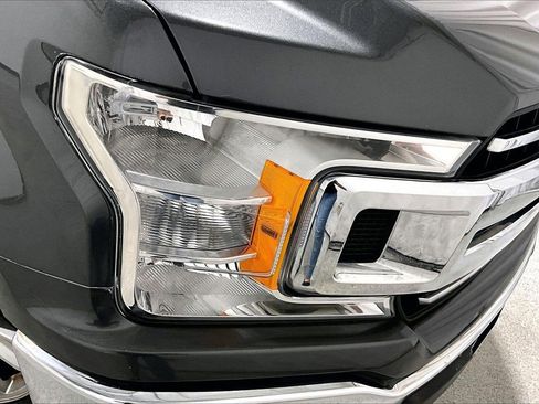 Used 2018 Ford F150 XLT image 12