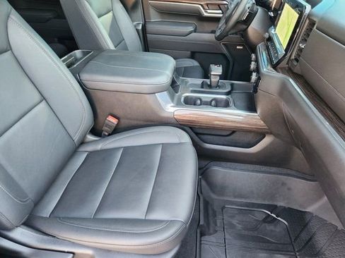 Used 2025 Chevrolet Silverado 1500 RST w/ Texas Edition Plus image 21