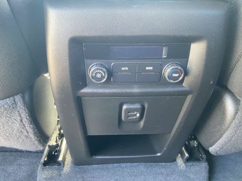 Used 2023 Chevrolet Traverse LT w/ LPO, Floor Liner Package AWD/4WD image 19