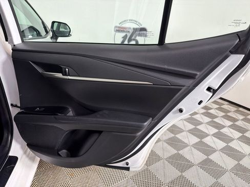 Used 2025 Toyota Camry LE image 16