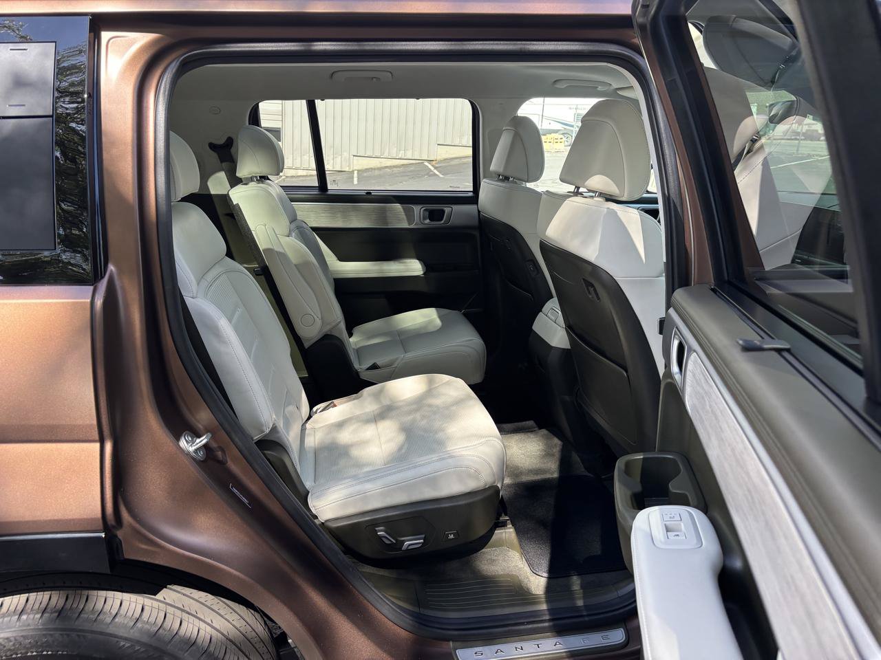 Used 2025 Hyundai Santa Fe Calligraphy AWD/4WD image 24