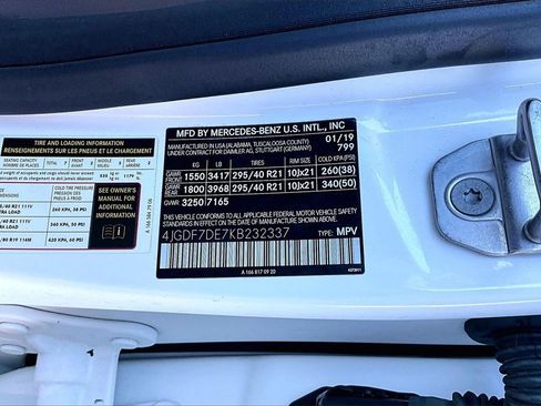 Used 2019 Mercedes-Benz GLS 550 4MATIC image 35