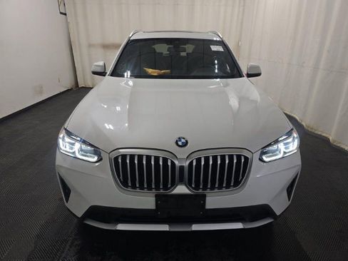 Used 2023 BMW X3 xDrive30i w/ Premium Essential Package image 3