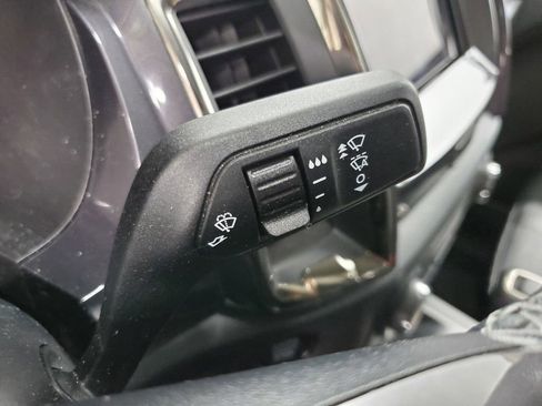 Used 2023 Ford Ranger Lariat w/ Equipment Group 501A High image 33