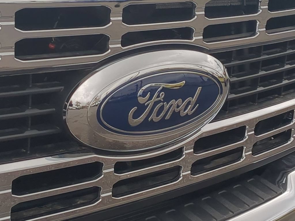 New 2024 Ford F550 4x4 Regular Cab Super Duty image 20