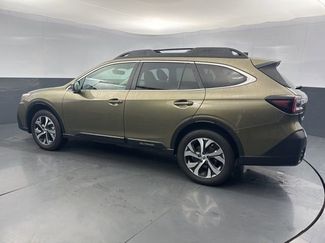 Used 2022 Subaru Outback Limited video 3