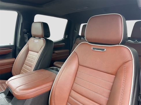 Used 2023 GMC Sierra 1500 Denali Ultimate image 13