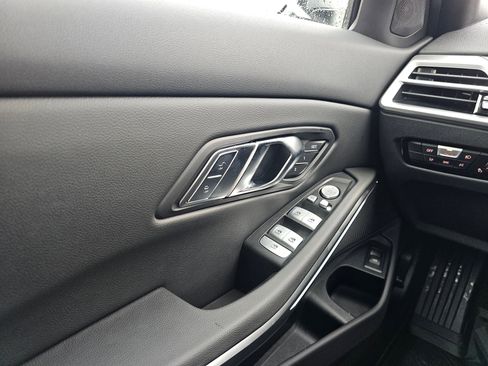 New 2025 BMW 330i xDrive Sedan image 27