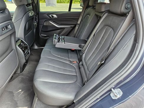 Certified 2022 BMW X5 xDrive40i w/ Premium Package image 21