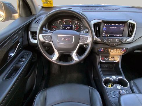 Used 2024 GMC Terrain SLT AWD/4WD image 6