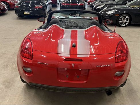 Used 2008 Pontiac Solstice Convertible w/ Premium Package RWD image 8