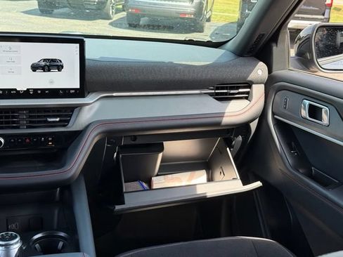 New 2026 Ford Explorer ST AWD/4WD image 35