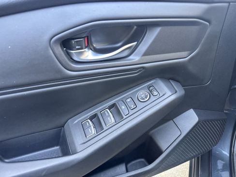 Used 2024 Honda Accord EX image 9