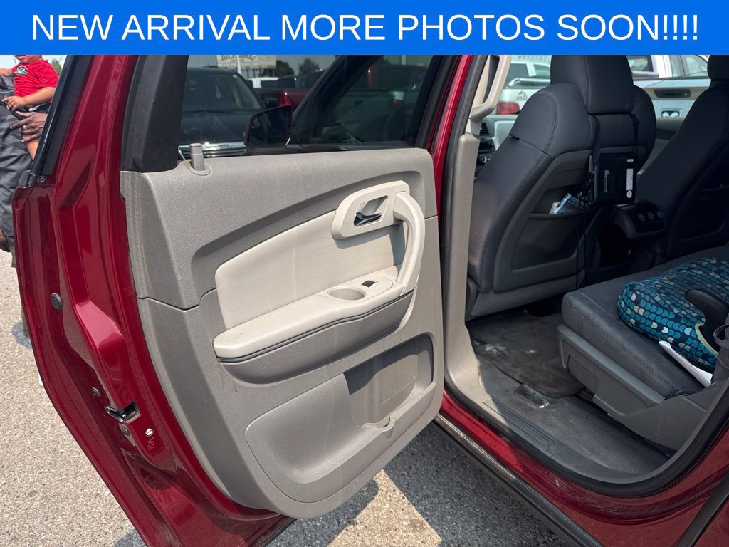 Used 2010 Chevrolet Traverse LT AWD/4WD image 14