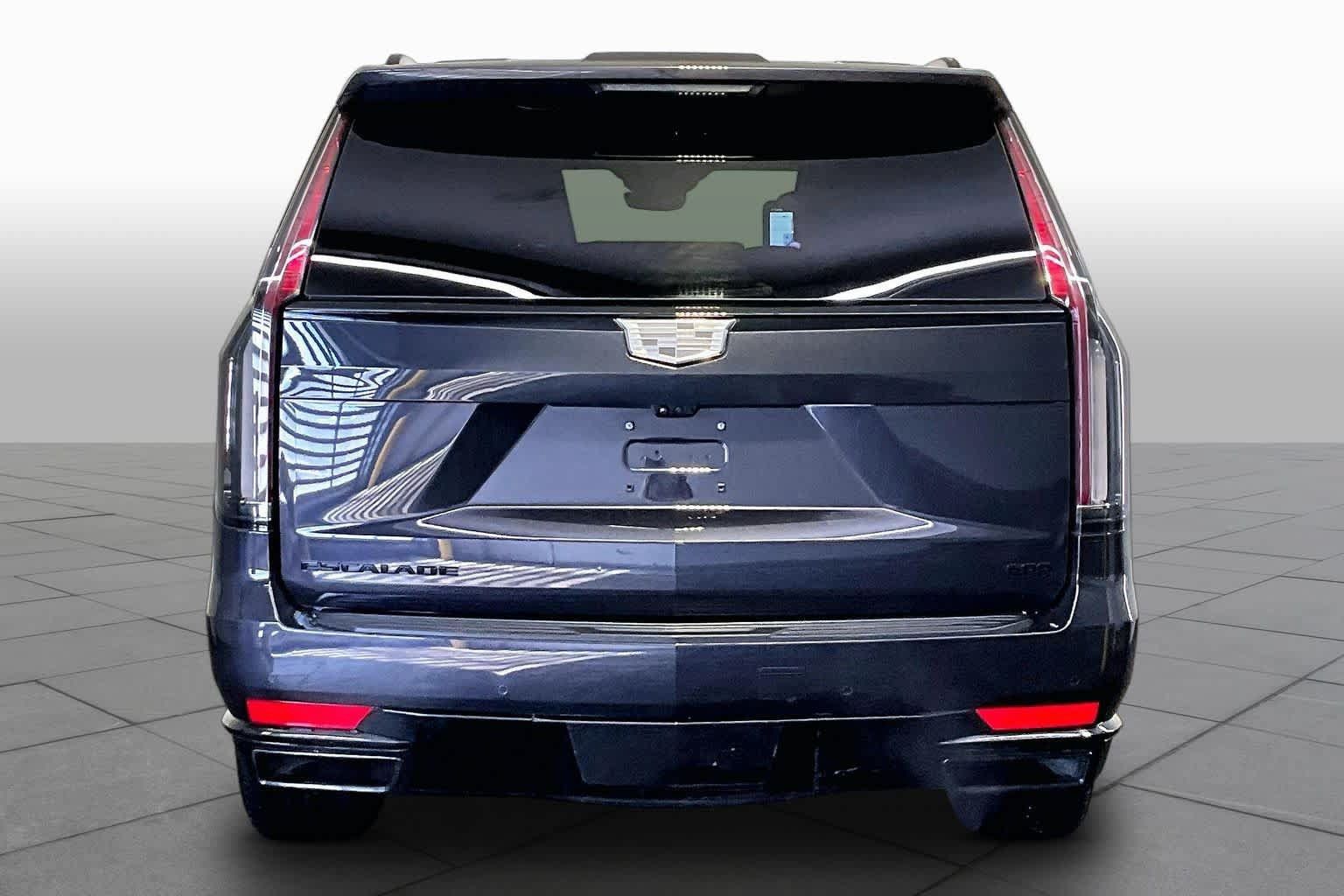 Used 2024 Cadillac Escalade Sport w/ LPO, ONYX Package AWD/4WD image 5