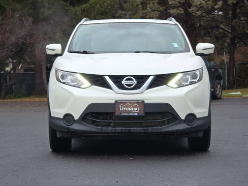 Used 2017 Nissan Rogue Sport SV image 10