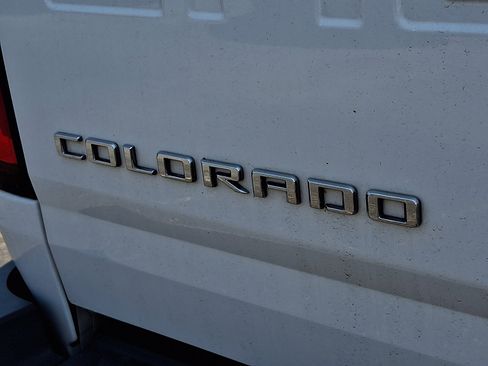 Used 2022 Chevrolet Colorado Z71 AWD/4WD image 30