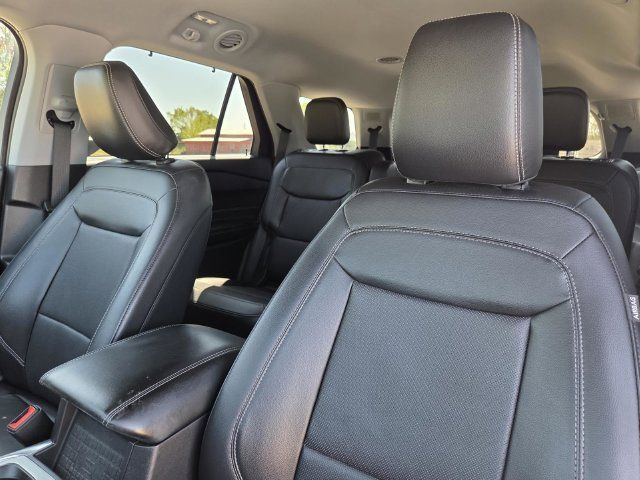 Used 2021 Ford Explorer Limited w/ Equipment Group 301A RWD image 28