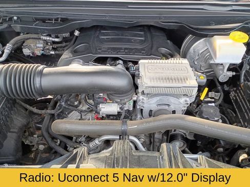 Used 2024 RAM 1500 Laramie AWD/4WD image 21