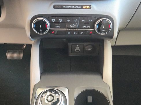 New 2025 Ford Escape Active w/ Cold Weather Package image 17