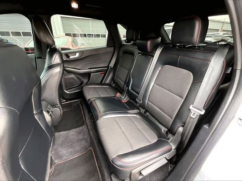 Certified 2023 Ford Escape ST-Line w/ Tech Pack #1 image 21