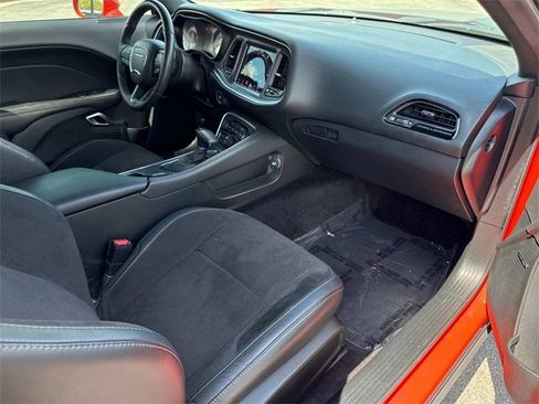 Used 2018 Dodge Challenger T/A image 13