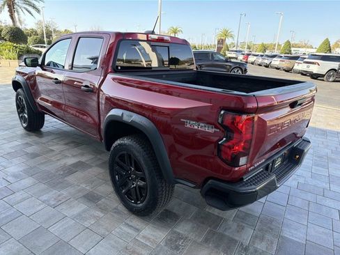 Used 2024 Chevrolet Colorado Trail Boss image 4