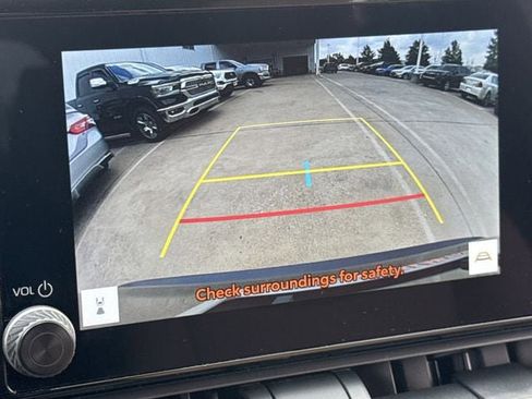 Used 2025 Toyota RAV4 LE AWD/4WD image 19