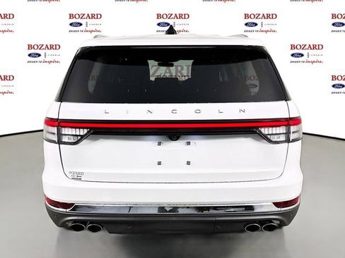 New 2026 Lincoln Aviator AWD image 6