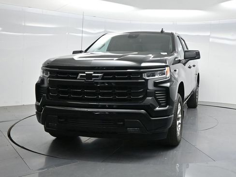Used 2024 Chevrolet Silverado 1500 RST AWD/4WD image 34