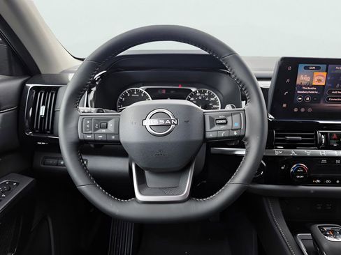 New 2026 Nissan Pathfinder SV w/ SV Premium Package FWD image 26