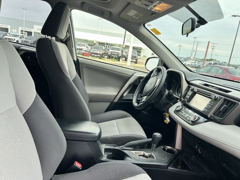 Used 2013 Toyota RAV4 XLE AWD/4WD image 12