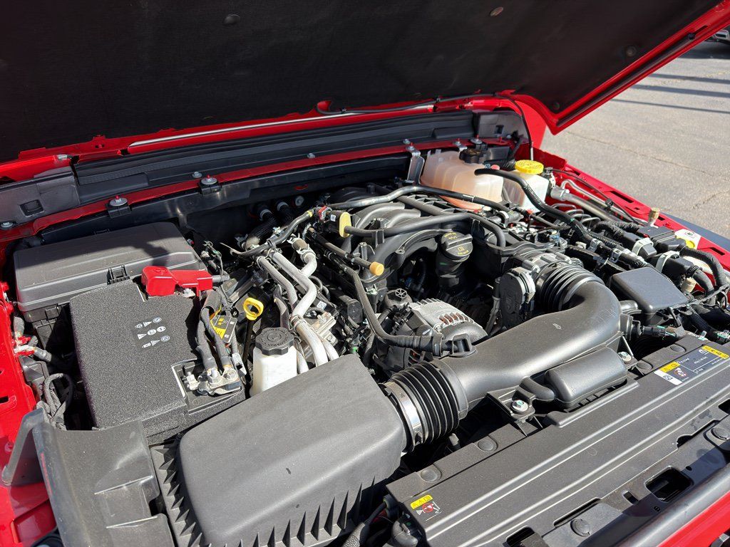 Used 2023 Jeep Gladiator Sport w/ Trailer Tow Package AWD/4WD image 15