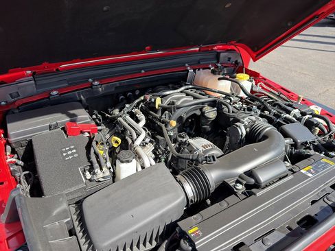 Used 2023 Jeep Gladiator Sport w/ Trailer Tow Package image 15