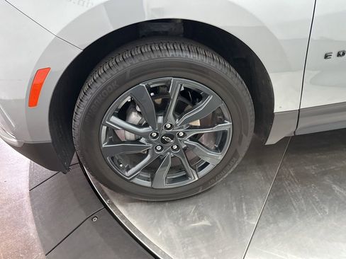 Used 2024 Chevrolet Equinox RS image 33