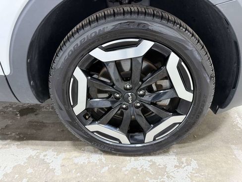 Used 2024 Kia Telluride S w/ S Sunroof Package AWD/4WD image 6