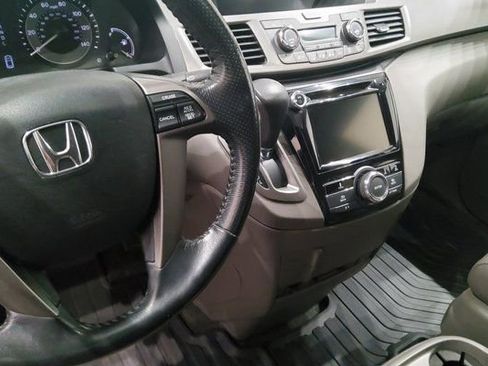 Used 2016 Honda Odyssey EX-L image 18