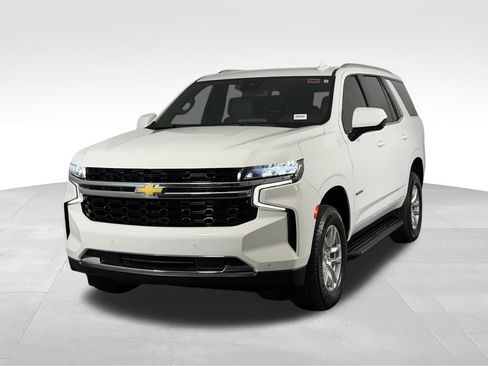 Used 2024 Chevrolet Tahoe LS RWD image 4