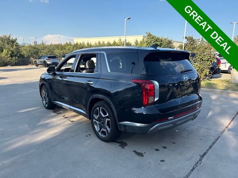 Used 2023 Hyundai Palisade Limited FWD image 7