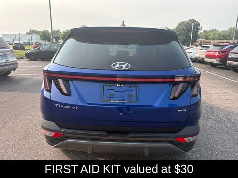 Used 2023 Hyundai Tucson Limited AWD/4WD image 4