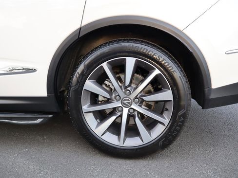 Used 2025 Acura MDX SH-AWD w/ Technology Package image 11