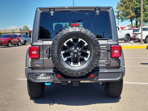 Certified 2025 Jeep Wrangler Unlimited Rubicon 4xe w/ Convenience Group AWD/4WD image 11