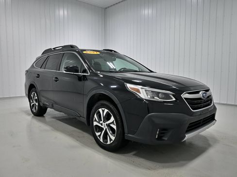 Used 2021 Subaru Outback Limited XT AWD/4WD image 3