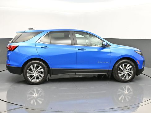 Used 2024 Chevrolet Equinox LT image 10