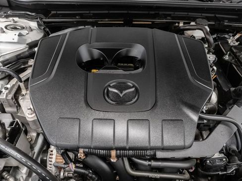 Used 2025 MAZDA MAZDA3 s FWD image 4