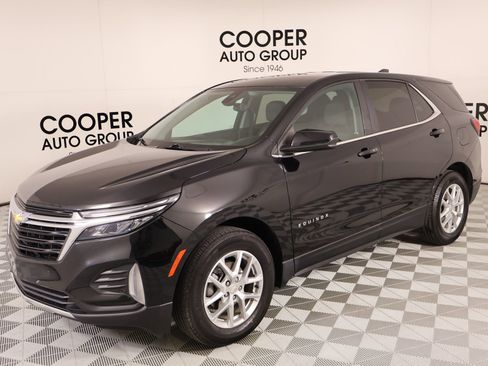 Used 2023 Chevrolet Equinox LT w/ LPO, Floor Liner Package FWD image 9