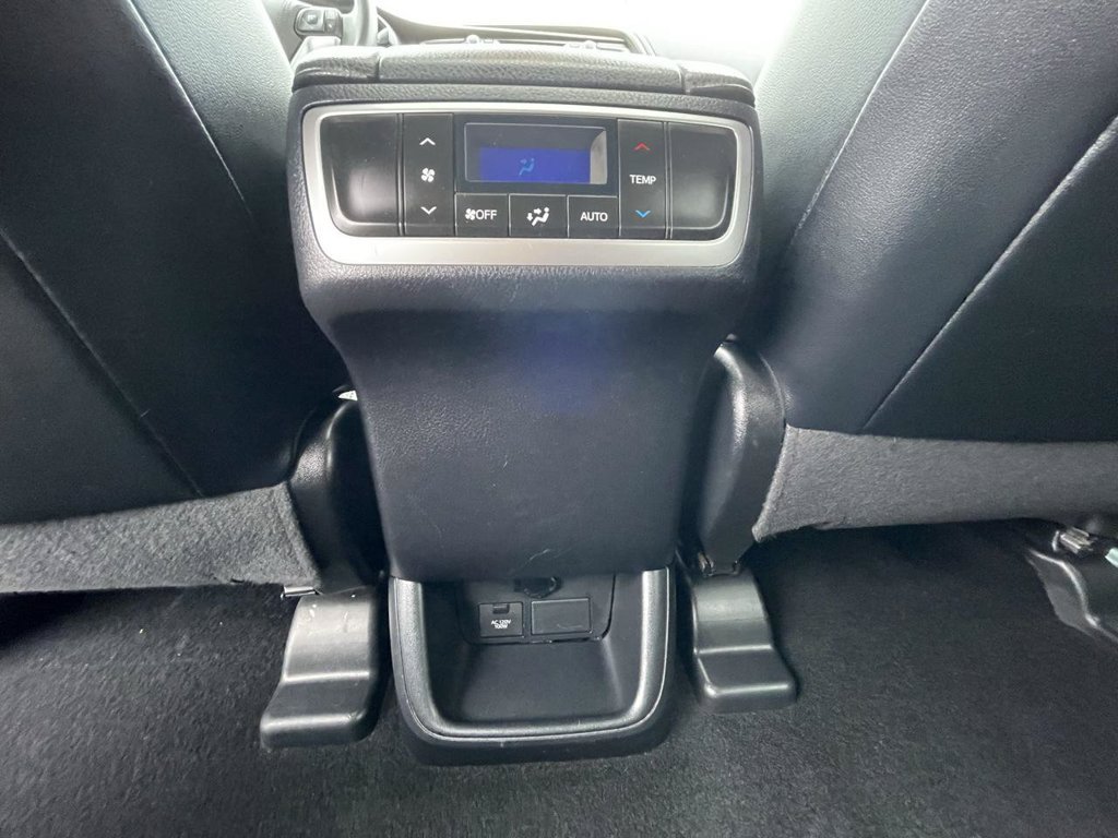 Used 2016 Toyota Highlander Limited FWD image 49
