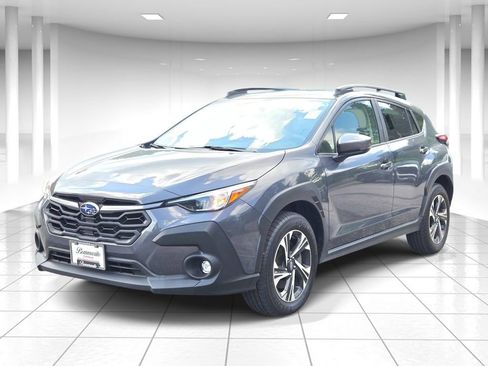 Used 2024 Subaru Crosstrek 2.0i Premium AWD/4WD image 7