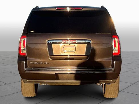 Used 2017 GMC Yukon XL Denali w/ Open Road Package image 4