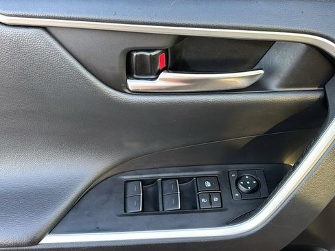 Used 2024 Toyota RAV4 Adventure AWD/4WD image 10